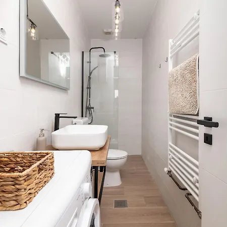 With Parking Space - 22740 Apartamento *